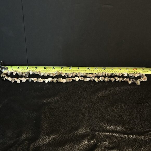 Natural Small Button Swirl Seashell Sea Shell Necklace Gray Pink No Clasp Sz 17" - Picture 5 of 7